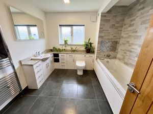 Photo 14- click for photo gallery